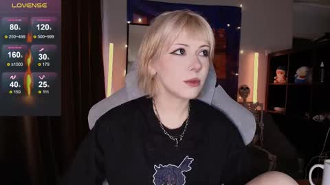 Snapshot of _gummybears_ chatting on February 2026 05:19:02 AM Tori online show from February 2026 05:19:02 AM