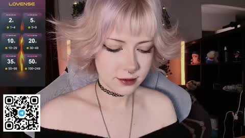 Snapshot of _gummybears_ chatting on February 2026 06:03:01 AM Tori online show from February 2026 06:03:01 AM