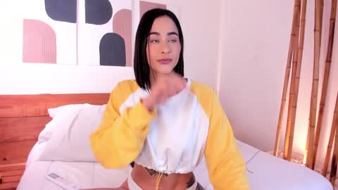 Hanna johnson online show from January 2025 10:21:02 AM