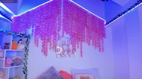 Hanna Botero online show from November 2025 05:26:01 PM