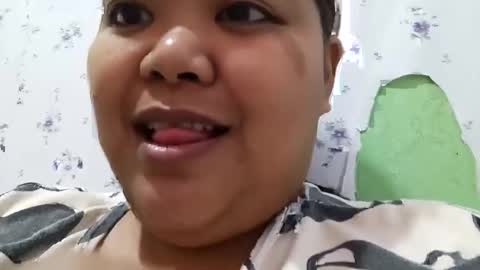 Snapshot of _hershey003 chatting on September 2025 11:48:01 PM _hershey003 online show from September 2025 11:48:01 PM