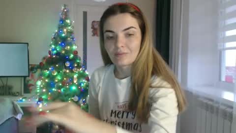 Criss4u online show from December 2024 10:50:01 AM