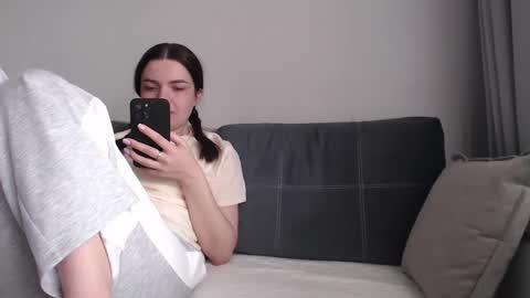 Criss4u online show from March 2026 09:26:01 AM