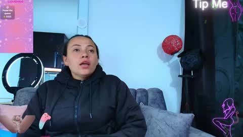 Snapshot of _honey1_ chatting on September 2025 12:27:02 PM Honey online show from September 2025 12:27:02 PM