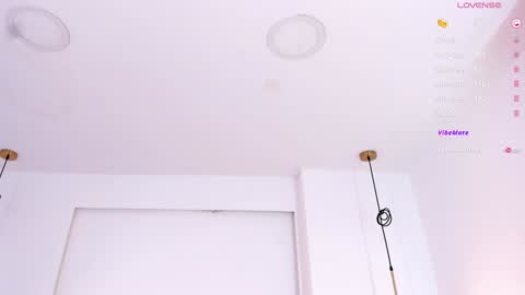 Darlis  online show from January 2025 01:56:02 AM