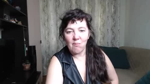 Snapshot of _illusion_ chatting on September 2025 09:32:02 AM Illusion online show from September 2025 09:32:02 AM