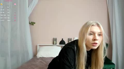 Daisy online show from November 2025 07:51:02 AM