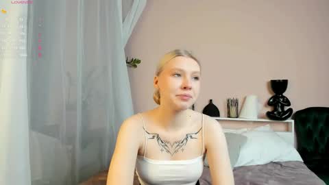 Daisy online show from November 2025 09:42:01 AM