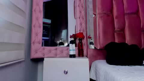 Jasmine online show from February 2026 01:44:01 PM