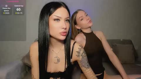 Jess blond and Leila brunette online show from March 2026 09:45:02 AM