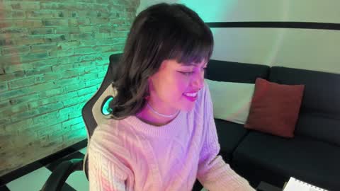  ...  online show from February 2025 08:10:01 PM