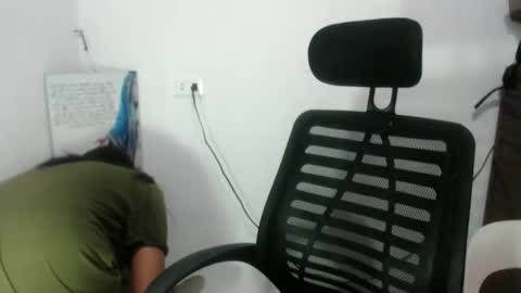 Snapshot of _joana chatting on December 2025 10:55:02 AM _joana online show from December 2025 10:55:02 AM