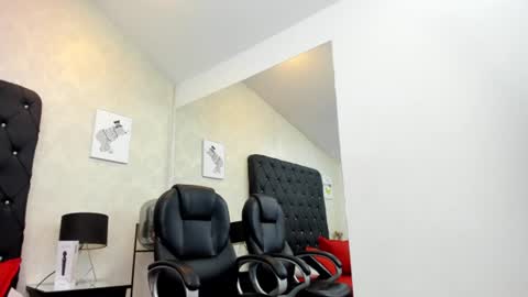 _johnson_alana online show from July 2026 12:09:01 PM