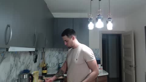 Joni online show from January 2025 09:37:02 AM