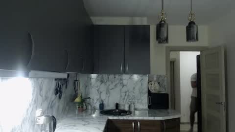 Joni online show from March 2025 06:18:02 AM