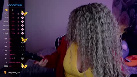 _just_a_queen_3 online show from February 2025 06:22:02 PM