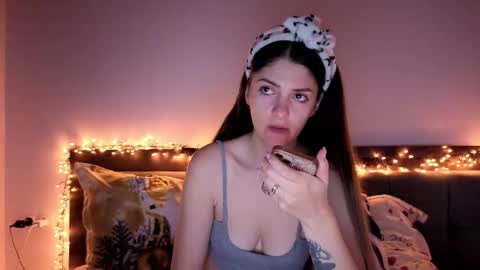 _just_a_simple_girl online show from December 2025 07:49:02 AM