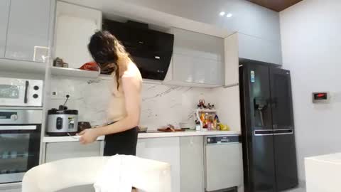 My song  -  online show from June 2026 12:37:01 AM
