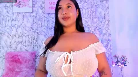Snapshot of _karenestrada_ chatting on April 2026 02:27:02 AM Karen online show from April 2026 02:27:02 AM