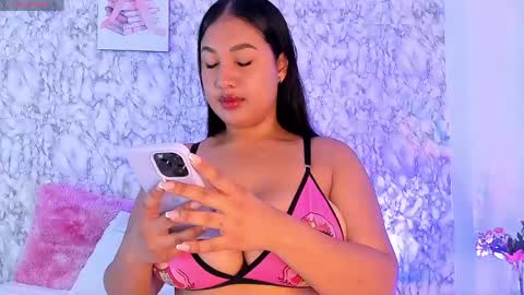 Snapshot of _karenestrada_ chatting on May 2026 06:30:01 AM Karen online show from May 2026 06:30:01 AM