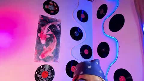 _karine01 online show from February 2025 04:25:01 AM