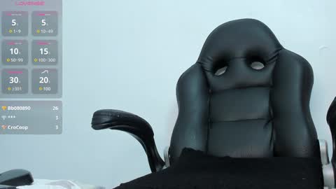 Snapshot of _karla_brunette_ chatting on February 2025 10:25:01 PM Amanda online show from February 2025 10:25:01 PM