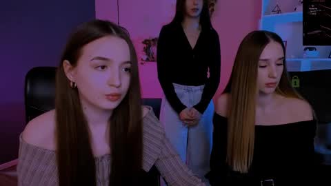 _kellykitten_ online show from March 2026 10:04:02 AM