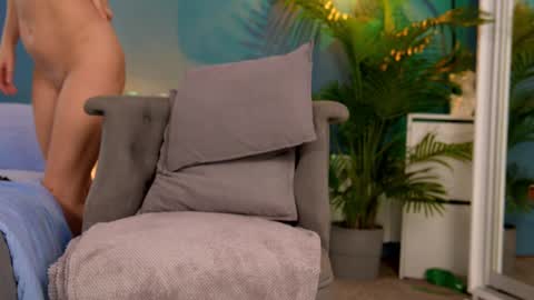 Snapshot of _keti_ chatting on March 2025 06:59:02 AM FANSLY --- anal in private 700 tokens online show from March 2025 06:59:02 AM