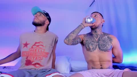 Snapshot of _kevin_xxx chatting on January 2025 04:23:02 AM online show from January 2025 04:23:02 AM