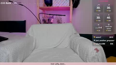 Kiara 0100 - 0700 UTC almost every day online show from October 2025 04:54:01 AM