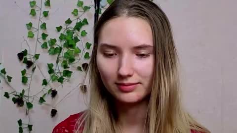 Snapshot of _kikiclark_ chatting on February 2026 08:53:01 PM _kikiclark_ online show from February 2026 08:53:01 PM