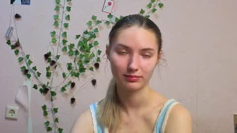 Snapshot of _kikiclark_ chatting on March 2026 08:55:01 PM _kikiclark_ online show from March 2026 08:55:01 PM