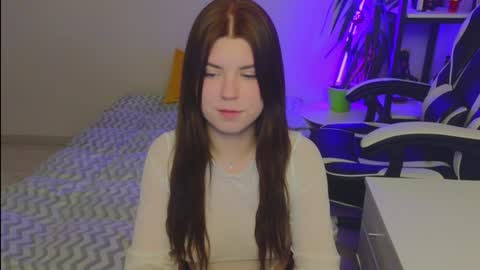 Molly   Emily online show from January 2025 03:29:01 PM