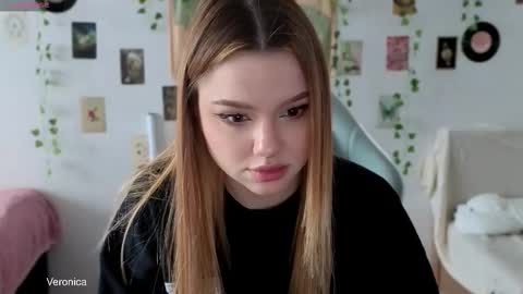 _kitekat_ online show from November 2025 08:03:02 AM