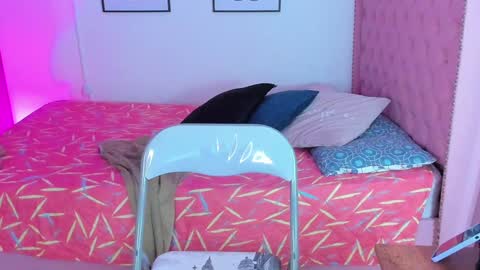  koriinn  online show from December 2024 07:53:02 PM