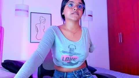  koriinn  online show from January 2025 05:44:02 PM