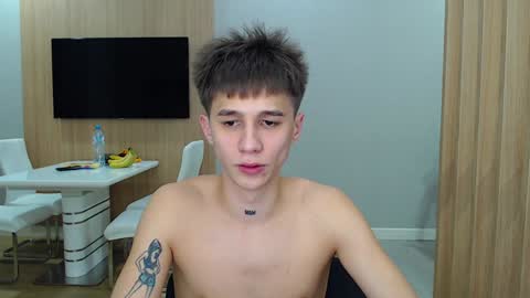 Kurt online show from December 2024 09:17:01 PM