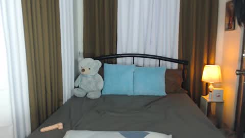 Kylie online show from February 2025 05:36:01 PM