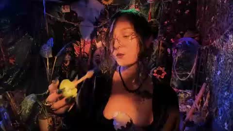 Snapshot of _lady_luna_ chatting on June 2026 11:16:02 PM Lady Luna online show from June 2026 11:16:02 PM
