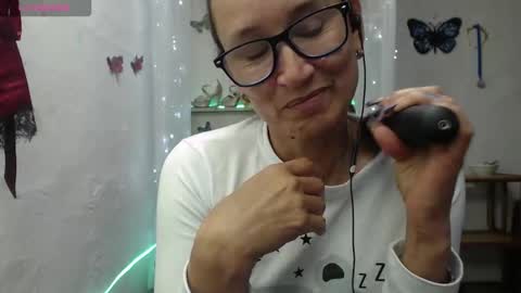 SANDRA online show from February 2026 12:10:02 PM