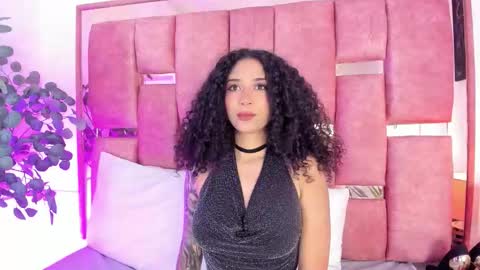 Lanna  online show from February 2026 12:41:01 AM