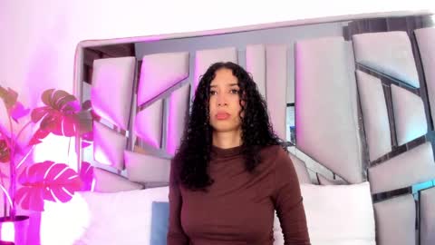 Lanna  online show from April 2026 11:47:01 AM