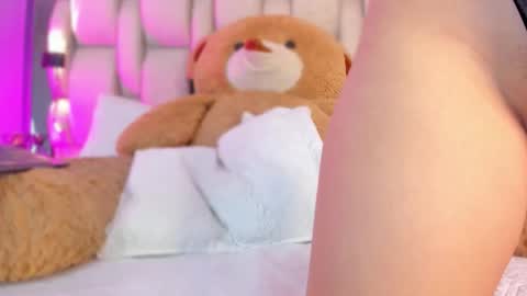     online show from October 2025 08:54:02 PM