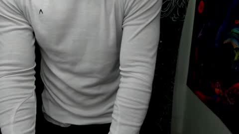 Layne online show from December 2024 07:07:02 PM