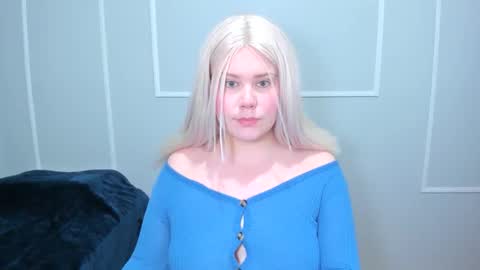 leana online show from November 2025 02:18:01 PM