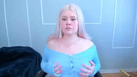 leana online show from February 2026 06:26:01 PM