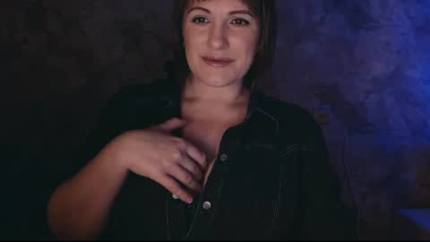 Letty online show from February 2025 09:04:01 PM