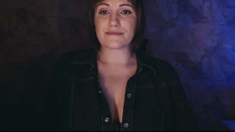 Letty online show from February 2025 03:15:02 AM