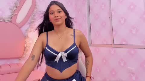  Lia Swan  online show from December 2025 04:29:02 AM