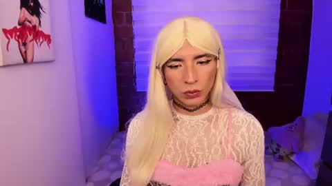  Lily Rose  online show from June 2026 04:56:01 PM